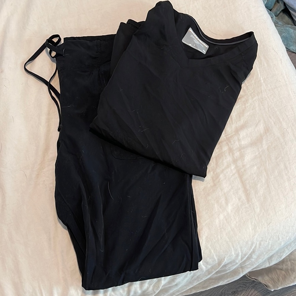 Women’s jogger pant scrub set